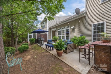 Beautiful 4 bed, 3 1/2 bath townhome with impressive 2 story on Skybrook Golf Club in North Carolina - for sale on GolfHomes.com, golf home, golf lot
