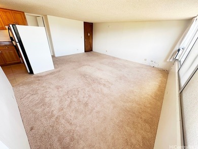 Perched on the 39th floor of Pearlridge Square, this rarely on Pearl Country Club in Hawaii - for sale on GolfHomes.com, golf home, golf lot