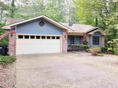 Welcome to 46 Dominar Way, a charming 3-bedroom, 2-bathroom home on Balboa Golf Course in Arkansas - for sale on GolfHomes.com, golf home, golf lot