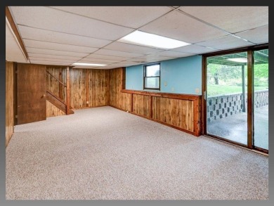 SET FOR LIVING with over 1.5 Acres located in desirable location on The Oaks Golf Course in Wisconsin - for sale on GolfHomes.com, golf home, golf lot