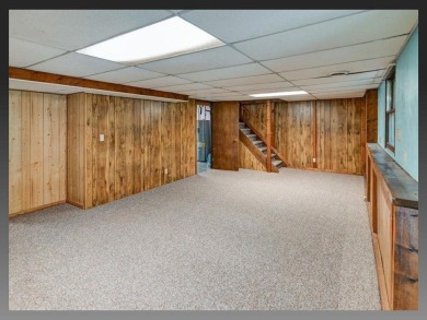 SET FOR LIVING with over 1.5 Acres located in desirable location on The Oaks Golf Course in Wisconsin - for sale on GolfHomes.com, golf home, golf lot