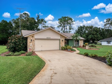 This is your opportunity to purchase an immaculately kept on Golf Hammock Country Club in Florida - for sale on GolfHomes.com, golf home, golf lot