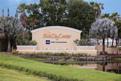 Welcome to Southampton! Seller's are motivated!  Great location! on Falcon Watch Golf Club in Florida - for sale on GolfHomes.com, golf home, golf lot