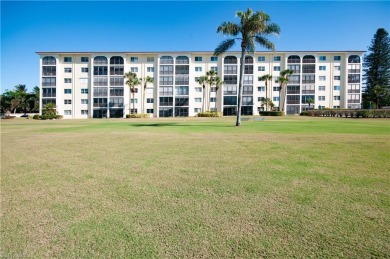 Gorgeous sunsets from this 3rd floor condo overlooking High on High Point Country Club in Florida - for sale on GolfHomes.com, golf home, golf lot