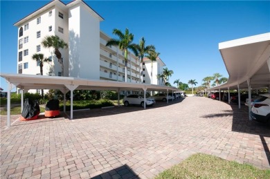 Gorgeous sunsets from this 3rd floor condo overlooking High on High Point Country Club in Florida - for sale on GolfHomes.com, golf home, golf lot