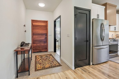 Tour this Beautiful 2022 turnkey home located in the Eagle Point on Eagle Point Golf Course in Oregon - for sale on GolfHomes.com, golf home, golf lot