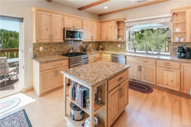 Lake Arrowhead View Lodge -- a beautifully maintained, log-sided on Lake Arrowhead Country Club in California - for sale on GolfHomes.com, golf home, golf lot