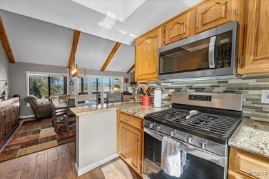 Stylishly updated townhome in Bear Meadows, ideally positioned on Big Bear Mountain Ski and Golf Resort in California - for sale on GolfHomes.com, golf home, golf lot