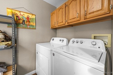 Stylishly updated townhome in Bear Meadows, ideally positioned on Big Bear Mountain Ski and Golf Resort in California - for sale on GolfHomes.com, golf home, golf lot