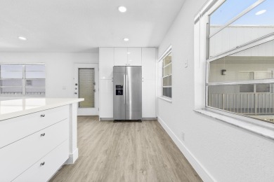 Move-In Ready 2BR/2BA in King's Point Golf & Country Club - 55+ on Kings Point Golf -Flanders Way in Florida - for sale on GolfHomes.com, golf home, golf lot
