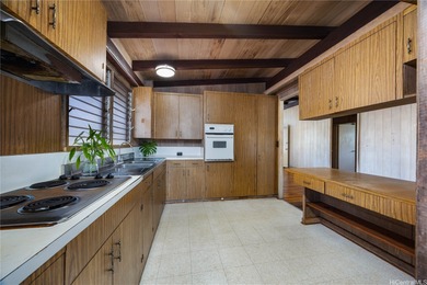 Welcome to this Kamaaina home in the highly sought-after on Walter J. Nagorski Golf Course in Hawaii - for sale on GolfHomes.com, golf home, golf lot