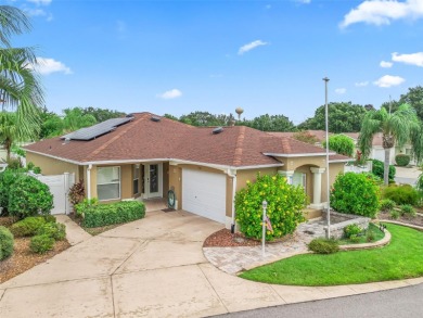 Welcome to The Villages lifestyle at its finest! This stunning 3 on The Links of Spruce Creek in Florida - for sale on GolfHomes.com, golf home, golf lot