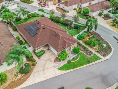 Welcome to The Villages lifestyle at its finest! This stunning 3 on The Links of Spruce Creek in Florida - for sale on GolfHomes.com, golf home, golf lot