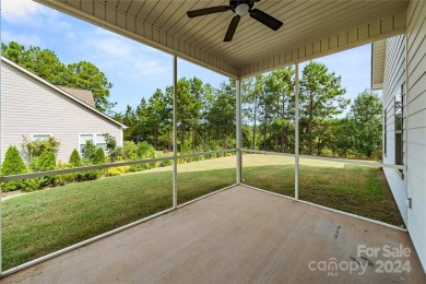 Welcome home to this fabulous custom built builder owned split 4 on Edgewater Golf Club in South Carolina - for sale on GolfHomes.com, golf home, golf lot