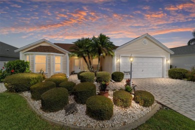 This well-maintained 3 bedroom, 2 bath, CYPRESS model in the on The Links of Spruce Creek in Florida - for sale on GolfHomes.com, golf home, golf lot