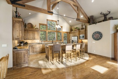 Welcome to effortless luxury and timeless design in this on Sunriver Caldera Springs Golf Course in Oregon - for sale on GolfHomes.com, golf home, golf lot