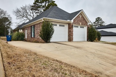 Come live in Longhills Village! This beautiful home features 3 on Longhills Golf Club in Arkansas - for sale on GolfHomes.com, golf home, golf lot