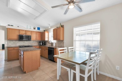 Great 3 Bedroom 2 bath home in Fleming Island Plantation! Roof on Golf Club At Fleming Island in Florida - for sale on GolfHomes.com, golf home, golf lot