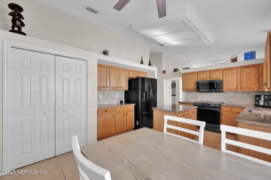 Great 3 Bedroom 2 bath home in Fleming Island Plantation! Roof on Golf Club At Fleming Island in Florida - for sale on GolfHomes.com, golf home, golf lot