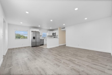 Waterfront Elegance | 2BR/2BA in King's Point Golf & Country on Kings Point Golf -Flanders Way in Florida - for sale on GolfHomes.com, golf home, golf lot