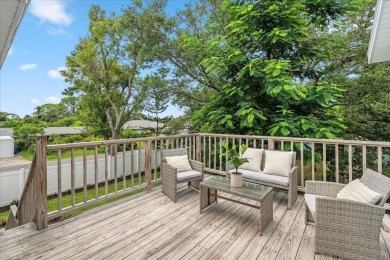 This ONE OF A KIND property is in the PERFECT LOCATION in on Jacaranda West Country Club in Florida - for sale on GolfHomes.com, golf home, golf lot
