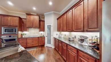 His 3-bedroom, 2.5-bathroom home located in the Garden Valley on Garden Valley Golf Course Resort in Texas - for sale on GolfHomes.com, golf home, golf lot