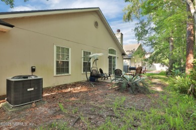 Great 3 Bedroom 2 bath home in Fleming Island Plantation! Roof on Golf Club At Fleming Island in Florida - for sale on GolfHomes.com, golf home, golf lot