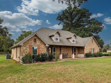 His 3-bedroom, 2.5-bathroom home located in the Garden Valley on Garden Valley Golf Course Resort in Texas - for sale on GolfHomes.com, golf home, golf lot