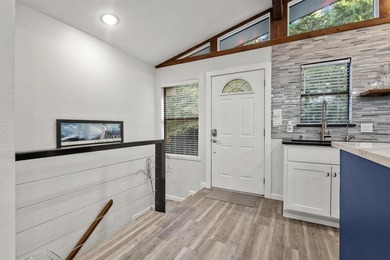 AMAZING LAKE PROPERTY WITH BOAT SLIP! LAKE TEXOMA WATERFRONT on Tanglewood Resort in Texas - for sale on GolfHomes.com, golf home, golf lot