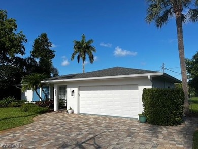 Beautifully upgraded single family home in the highly desired on Country Club of Naples in Florida - for sale on GolfHomes.com, golf home, golf lot