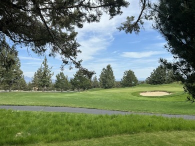 Experience the pinnacle of fractional ownership! Located in the on Eagle Crest Golf Resort - Resort Course in Oregon - for sale on GolfHomes.com, golf home, golf lot
