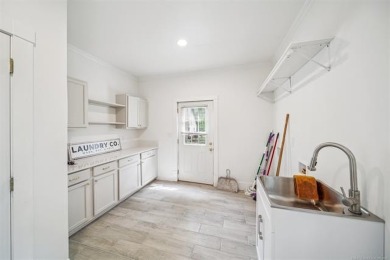 Osage 400: 400-Acre Retreat & Recreation Haven

Nestled in on  in Oklahoma - for sale on GolfHomes.com, golf home, golf lot