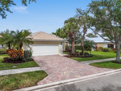 Stunning remodeled Oakmont in The Retreat with preserve views on Lost Lake Golf Club in Florida - for sale on GolfHomes.com, golf home, golf lot