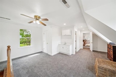 Osage 400: 400-Acre Retreat & Recreation Haven

Nestled in on  in Oklahoma - for sale on GolfHomes.com, golf home, golf lot