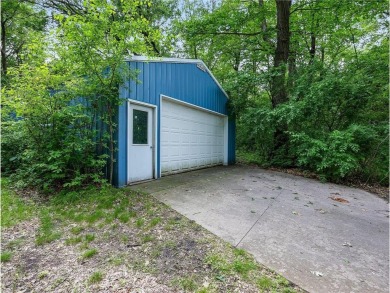 Welcome to this delightful 2-bedroom, 1-bath rambler, perfectly on Whispering Pines Golf Club in Minnesota - for sale on GolfHomes.com, golf home, golf lot
