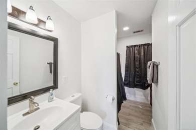 Osage 400: 400-Acre Retreat & Recreation Haven

Nestled in on  in Oklahoma - for sale on GolfHomes.com, golf home, golf lot