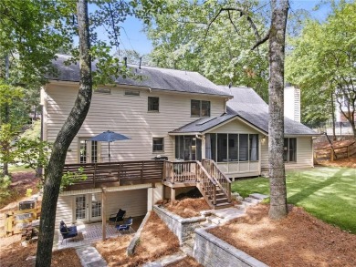 WELCOME HOME! You will love this move-in ready 5 bed, 4 bath on Country Club of Roswell in Georgia - for sale on GolfHomes.com, golf home, golf lot