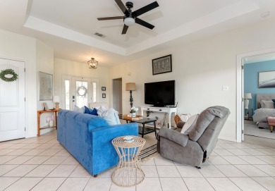 Motivated seller! This beautiful and tranquil 2 bed/2 bath golf on South Padre Island Golf Club in Texas - for sale on GolfHomes.com, golf home, golf lot