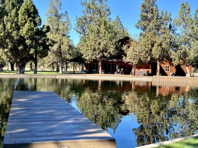 Wake up every morning to your tranquil Dream Oasis ~ Huge pond on Wind River Golf Course in Oregon - for sale on GolfHomes.com, golf home, golf lot