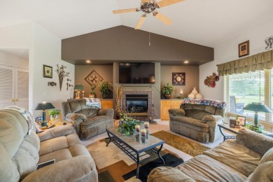 Beautifully Updated Condo in One of the Area's Most Desirable on Shield Crest Golf Course in Oregon - for sale on GolfHomes.com, golf home, golf lot