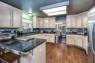 Newly updated and move-in ready in the desirable Forest Meadows on Forest Meadows Golf Course in California - for sale on GolfHomes.com, golf home, golf lot