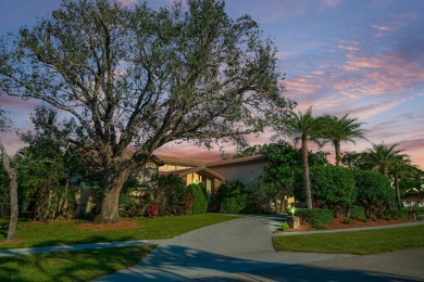 Just 4 min to WEF, this exceptionally secluded Tennis Court on The Wanderers Club in Florida - for sale on GolfHomes.com, golf home, golf lot