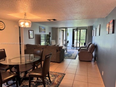 Welcome to your dream condo in Weston, Florida--one of the on Bonaventure Country Club in Florida - for sale on GolfHomes.com, golf home, golf lot