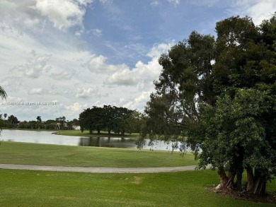 Welcome to your dream condo in Weston, Florida--one of the on Bonaventure Country Club in Florida - for sale on GolfHomes.com, golf home, golf lot