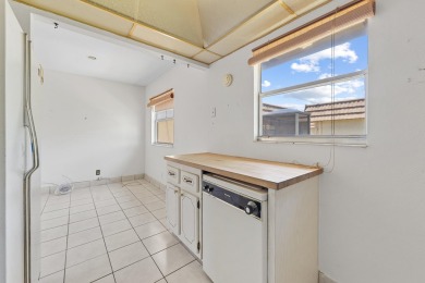 Value-Priced 2BR/2BA in King's Point Golf & Country Club - 55+ on Addison Reserve in Florida - for sale on GolfHomes.com, golf home, golf lot