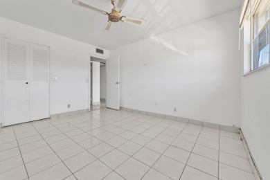 Value-Priced 2BR/2BA in King's Point Golf & Country Club - 55+ on Addison Reserve in Florida - for sale on GolfHomes.com, golf home, golf lot