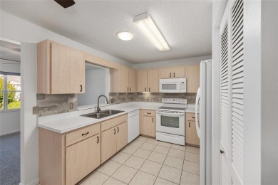 Come and look at this clean, Expanded Grand Lafayette located in on On Top of the World Golf Course in Florida - for sale on GolfHomes.com, golf home, golf lot