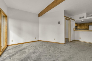 Welcome to your mountain hideaway, a low-maint, high-vibe 1BR on Continental Country Club in Arizona - for sale on GolfHomes.com, golf home, golf lot