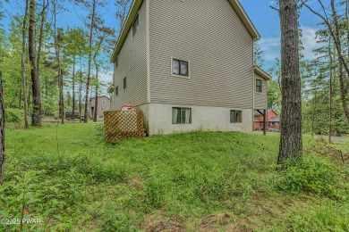 Welcome to this great 3-bedroom, 2-bath contemporary home on The Hideout Golf in Pennsylvania - for sale on GolfHomes.com, golf home, golf lot
