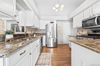 Spacious and move-in ready ranch condo located in the highly on Fellows Creek Golf Club in Michigan - for sale on GolfHomes.com, golf home, golf lot